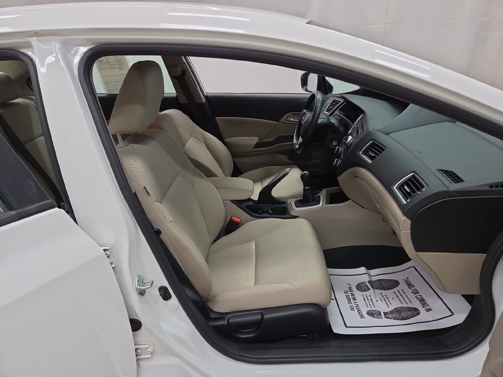 2015 Honda Civic LX - Photo 10