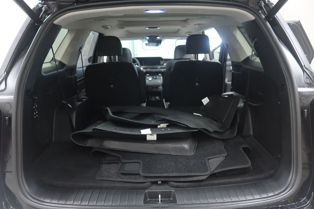2023 Hyundai Palisade Limited - Photo 11