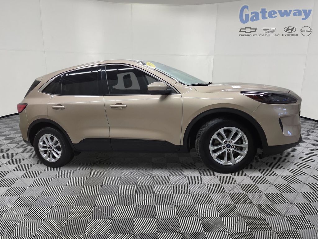 2020 Ford Escape