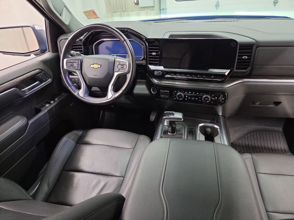 2023 Chevrolet Silverado 1500 LTZ - Photo 12