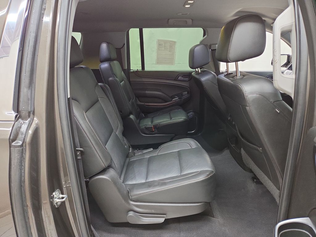 2019 GMC Yukon XL SLT - Photo 10