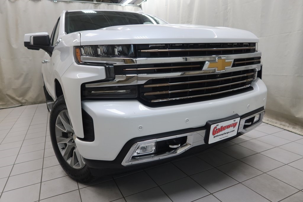 Used 2019 Chevrolet Silverado 1500 High Country with VIN 1GCUYHED6KZ139083 for sale in Fargo, ND