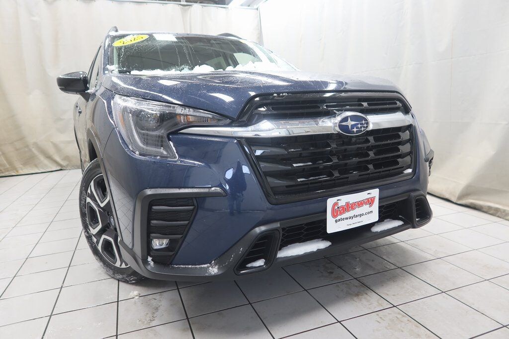 Used 2025 Subaru Ascent Limited SUV