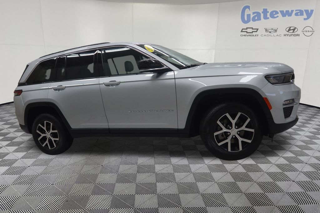 2024 Jeep Grand Cherokee Limited 4x4's photo