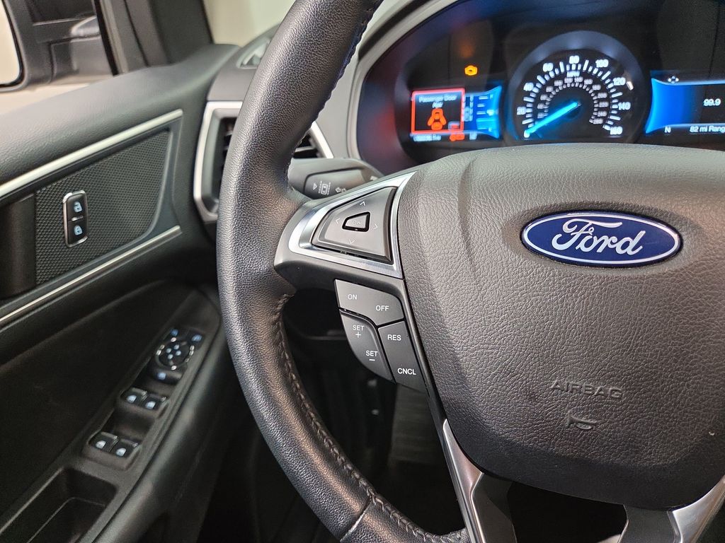 2023 Ford Edge SEL - Photo 18
