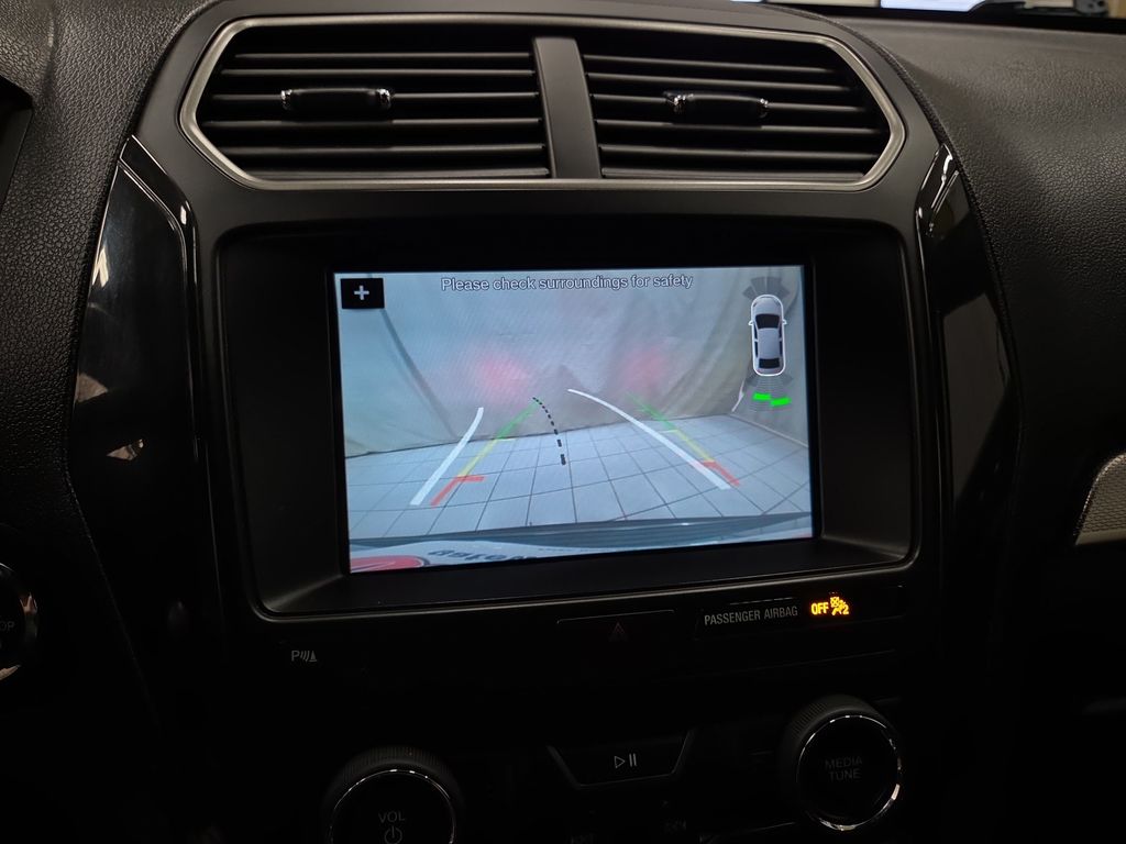 2018 Ford Explorer XLT - Photo 24