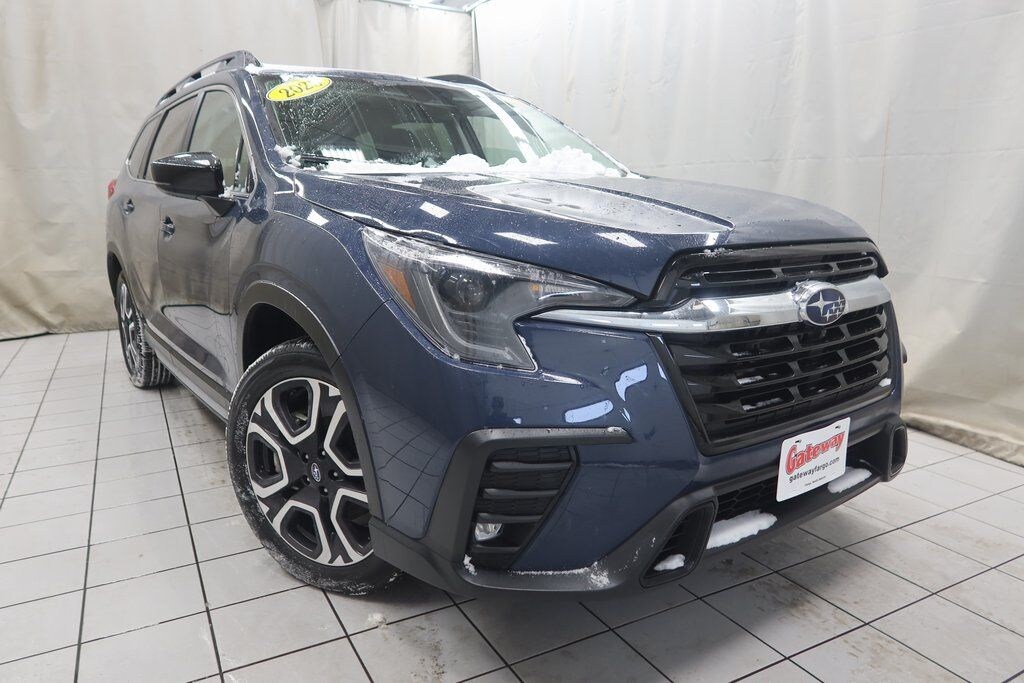 Used 2025 Subaru Ascent Limited SUV