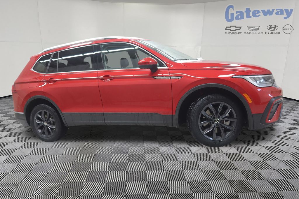 2022 Volkswagen Tiguan 2.0T SE 4Motion's photo
