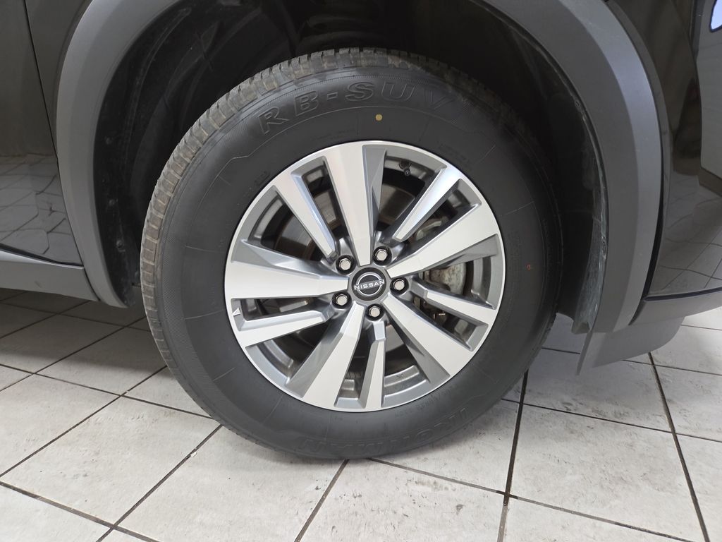 2025 Nissan Pathfinder SL - Photo 8