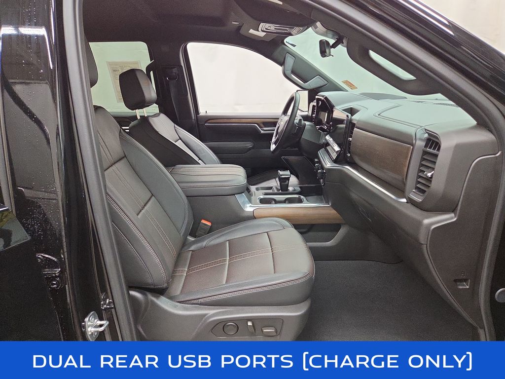 2025 Chevrolet Silverado 1500 High Country - Photo 11