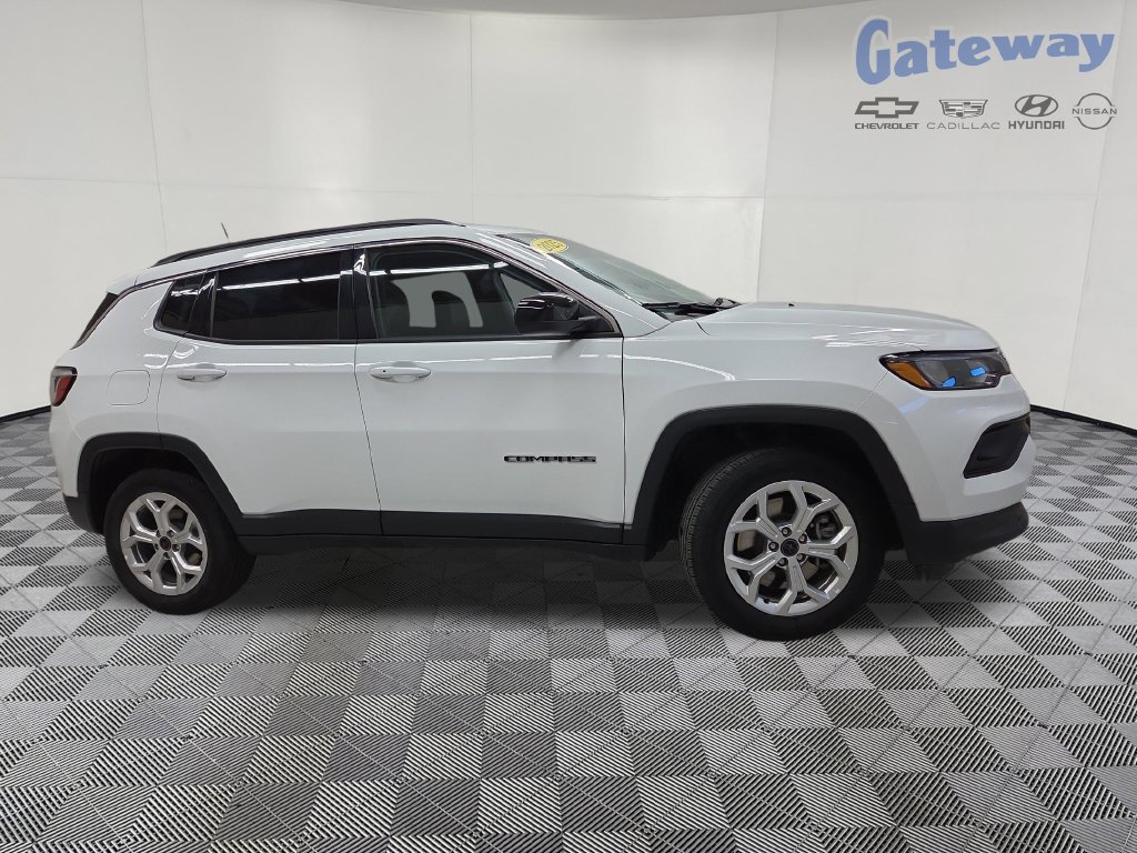  Jeep Compass