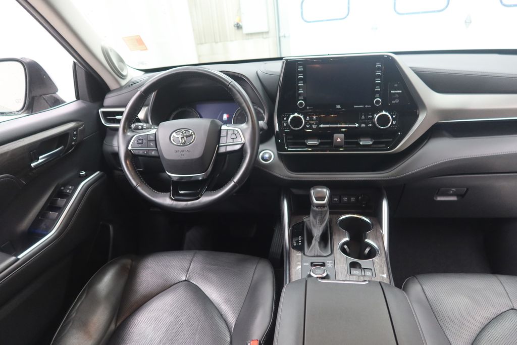 2021 Toyota Highlander Limited - Photo 15