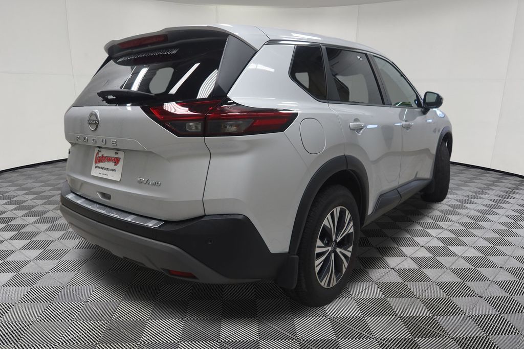 2022 Nissan Rogue SV - Photo 8