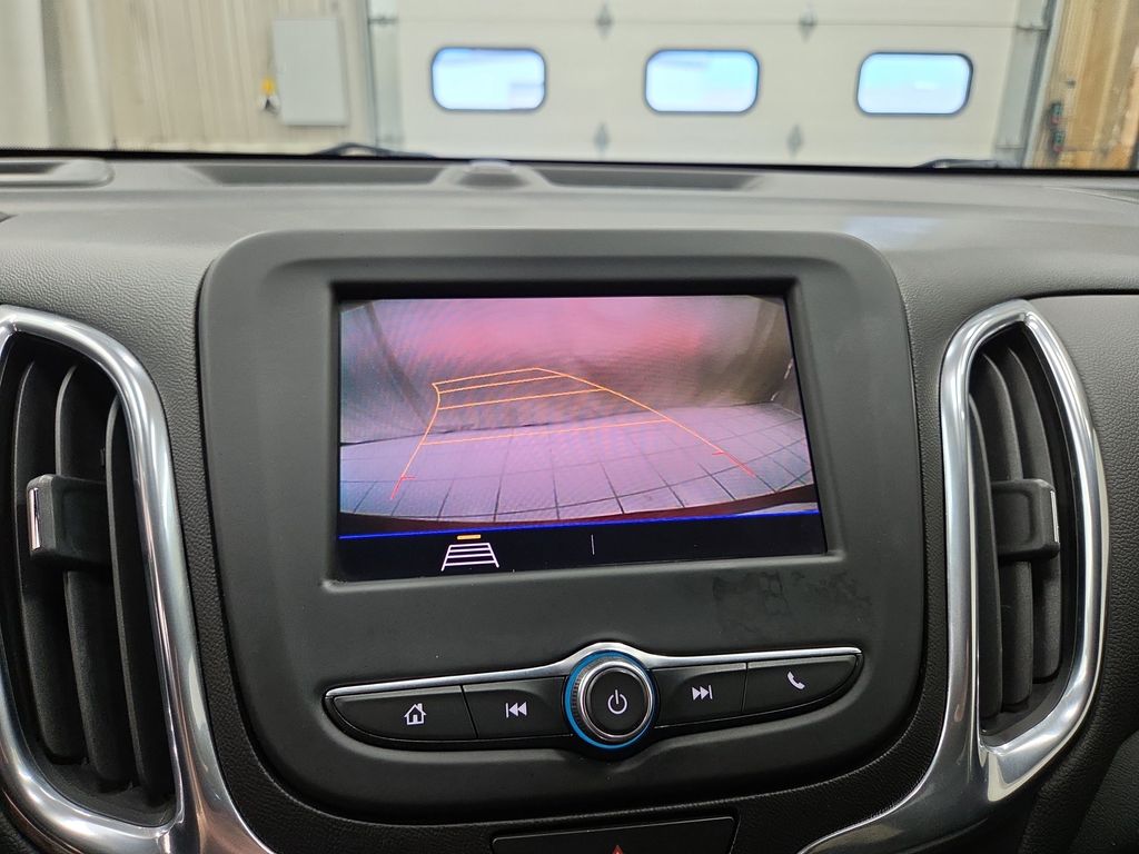 2020 Chevrolet Equinox LT - Photo 23