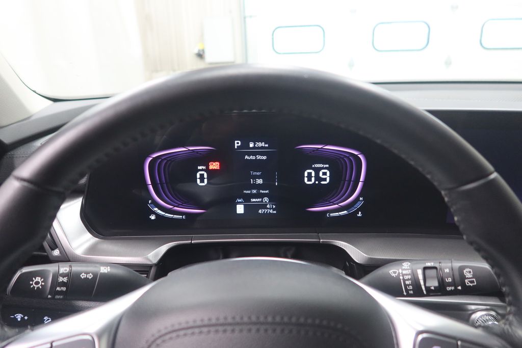 2025 Kia Telluride S - Photo 25
