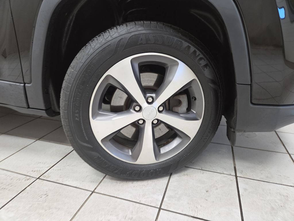 2020 Jeep Cherokee Limited - Photo 8