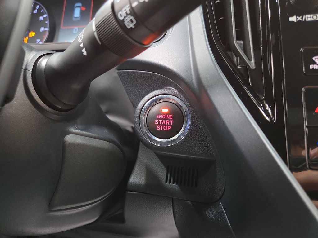 2025 Subaru Forester Sport - Photo 18