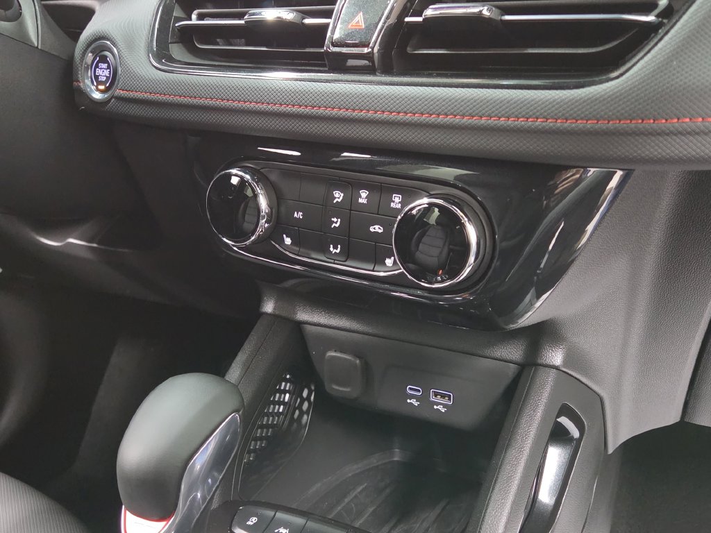 2024 Chevrolet TrailBlazer RS - Photo 16