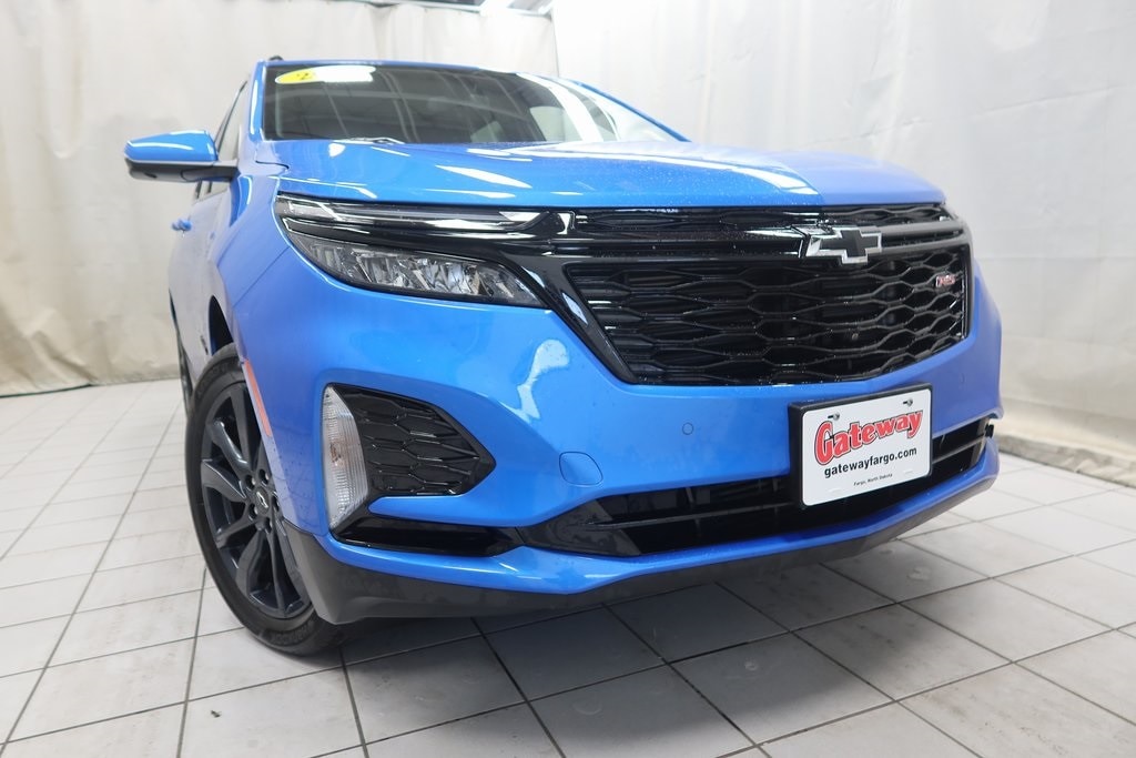 Used 2024 Chevrolet Equinox RS with VIN 3GNAXWEG6RS133481 for sale in Fargo, ND