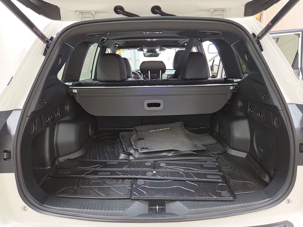 2025 Subaru Forester Sport - Photo 9