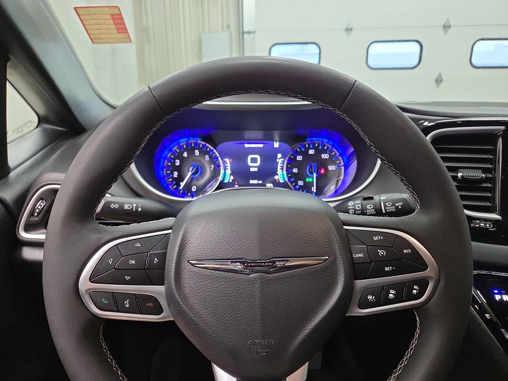 2025 Chrysler Pacifica Select - Photo 21