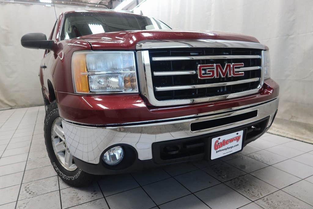 Used 2013 GMC Sierra 1500 SLE with VIN 3GTP2VE79DG194864 for sale in Fargo, ND