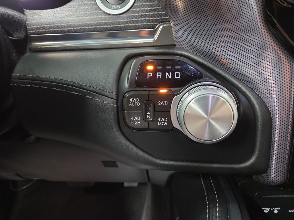 2019 RAM Ram 1500 Pickup Limited - Photo 17