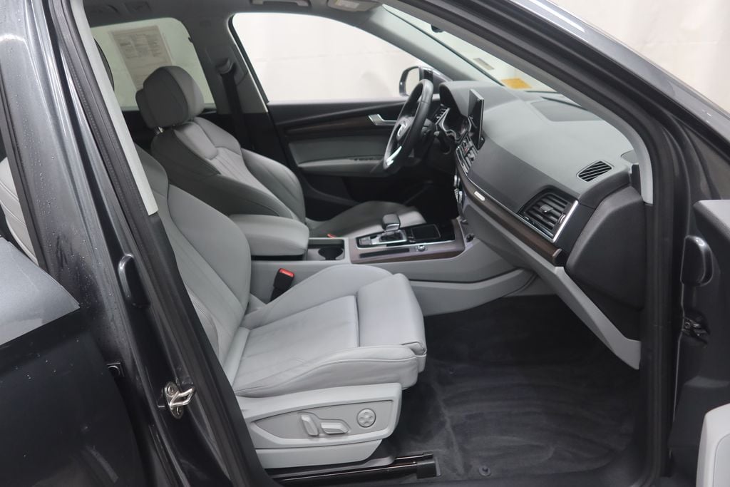 2024 Audi Q5 Premium - Photo 13