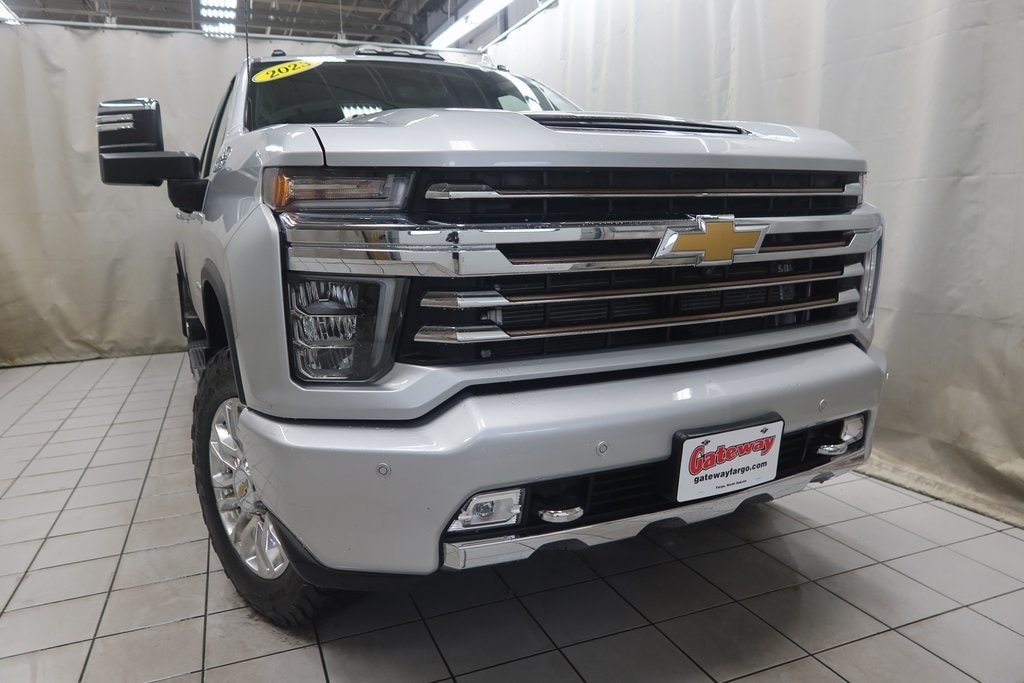 Used 2023 Chevrolet Silverado 2500HD High Country with VIN 1GC4YREY1PF123648 for sale in Fargo, ND