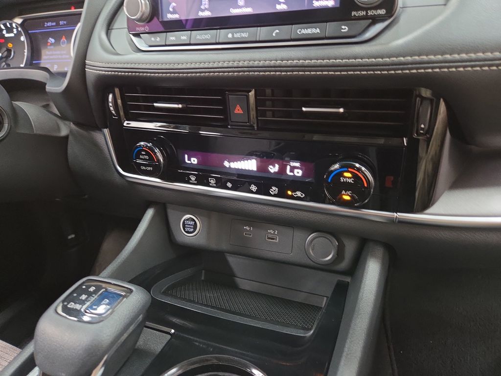 2021 Nissan Rogue SV - Photo 16