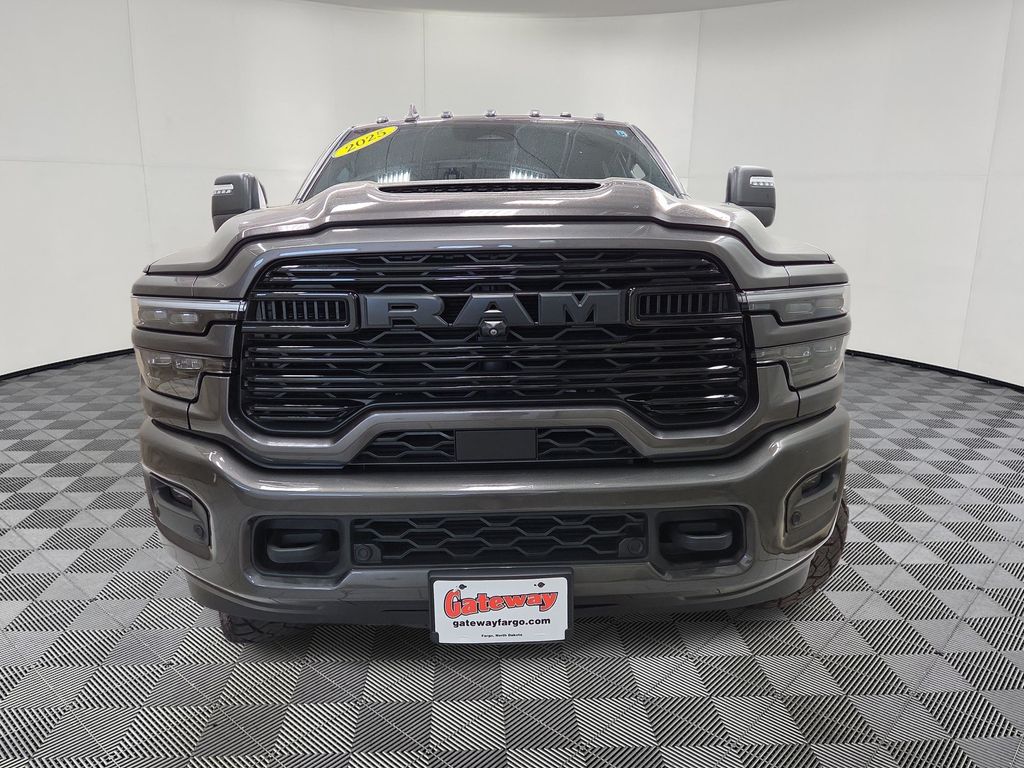 2025 RAM Ram 3500 Pickup Laramie - Photo 5