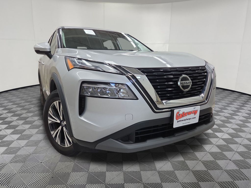 2021 Nissan Rogue SV - Photo 2