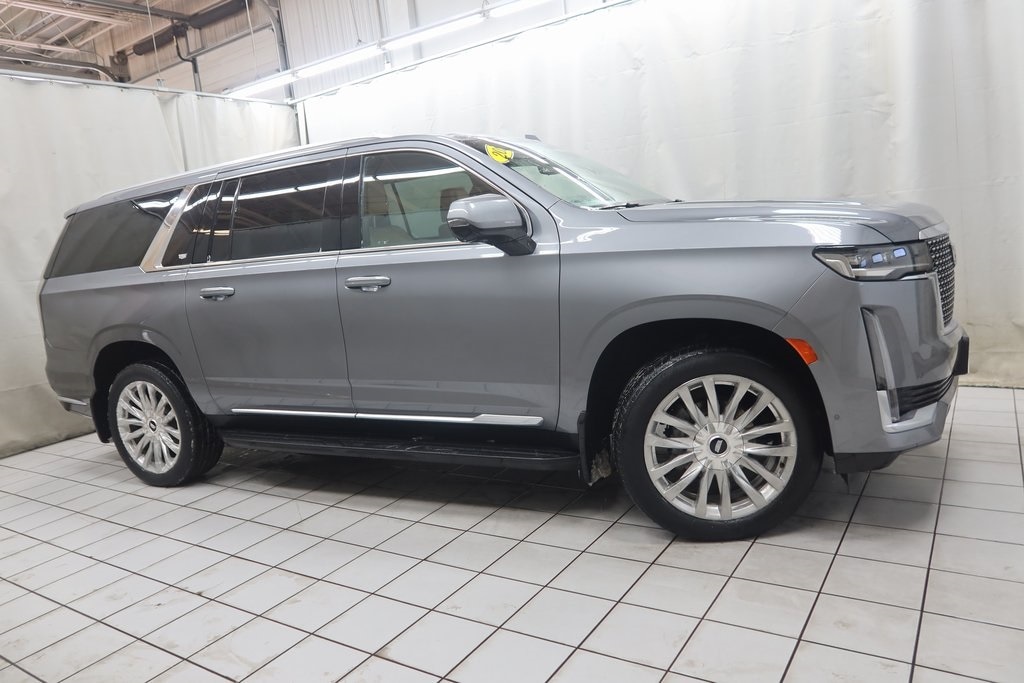 2021 Cadillac Escalade ESV Premium Luxury's photo