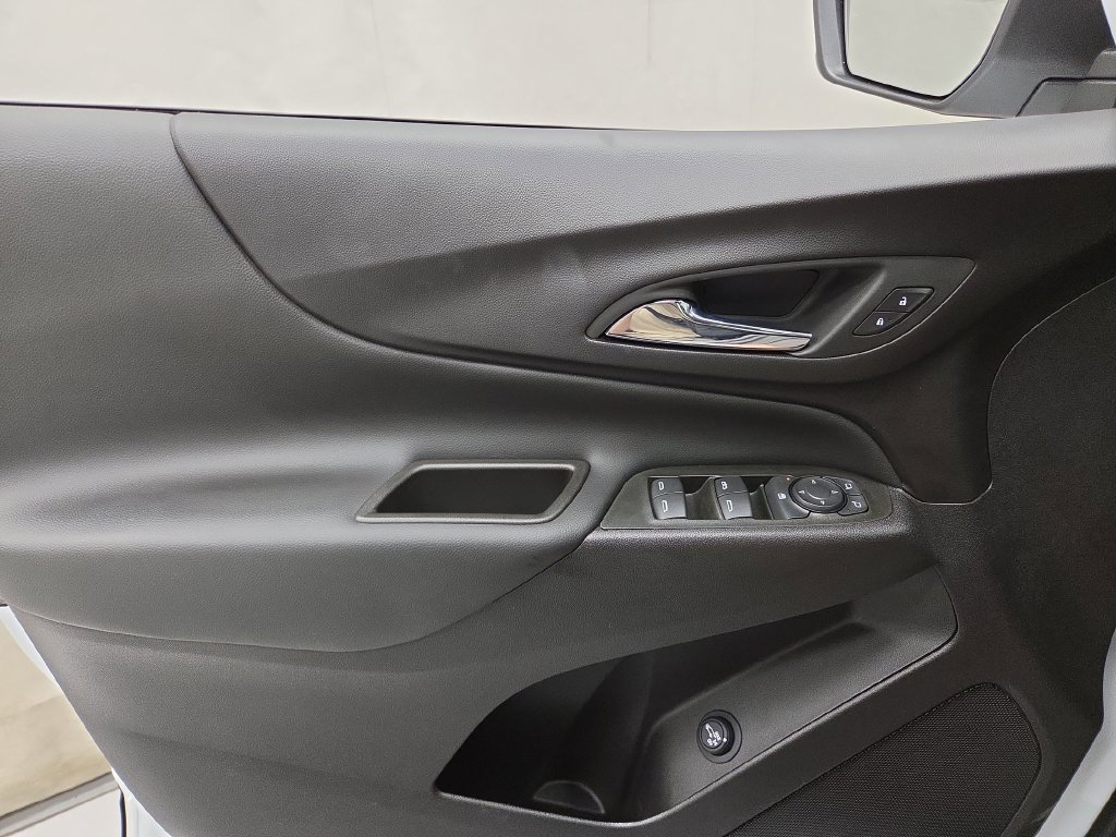 2024 Chevrolet Equinox LT - Photo 20