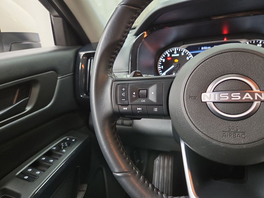 2024 Nissan Pathfinder SV - Photo 19