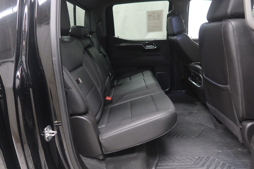 2025 Chevrolet Silverado 1500 LTZ - Photo 12