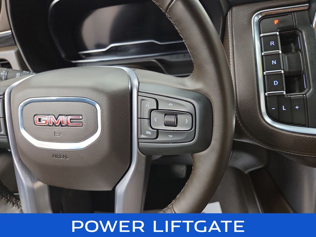 2024 GMC Yukon XL SLT - Photo 18