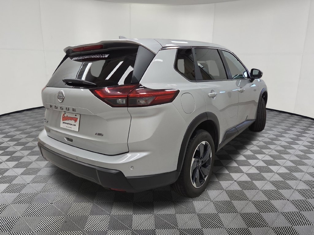 Used 2025 Nissan Rogue SV SUV