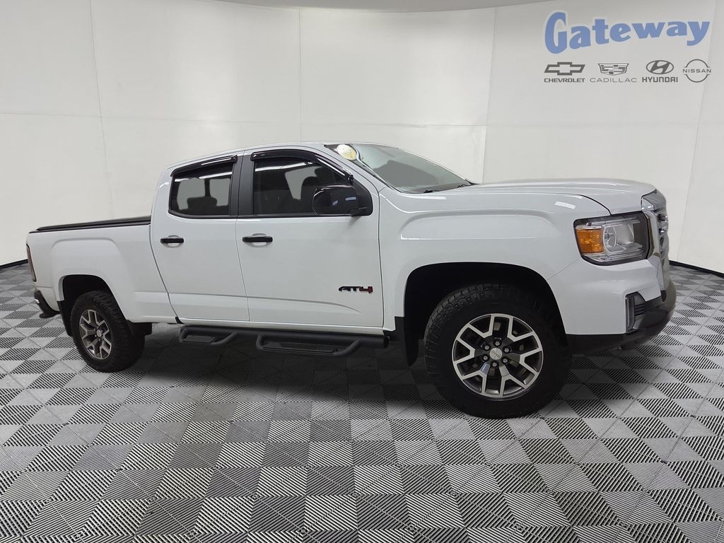 Used 2022 GMC Canyon AT4 w/Cloth Truck Crew Cab