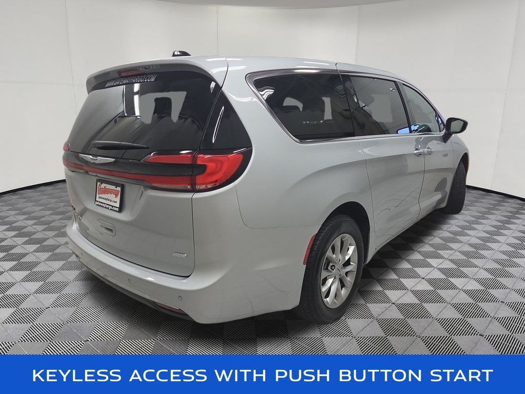 Used 2024 Chrysler Pacifica Touring L Van Passenger Van