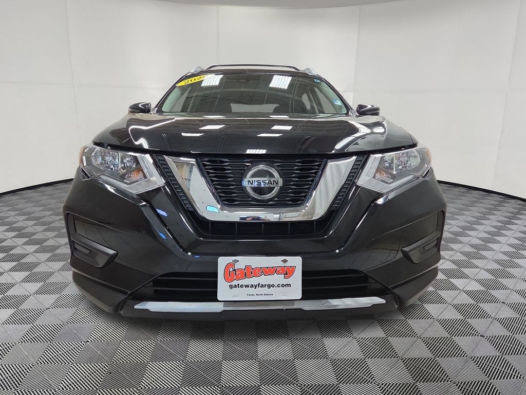 Used 2020 Nissan Rogue SV SUV
