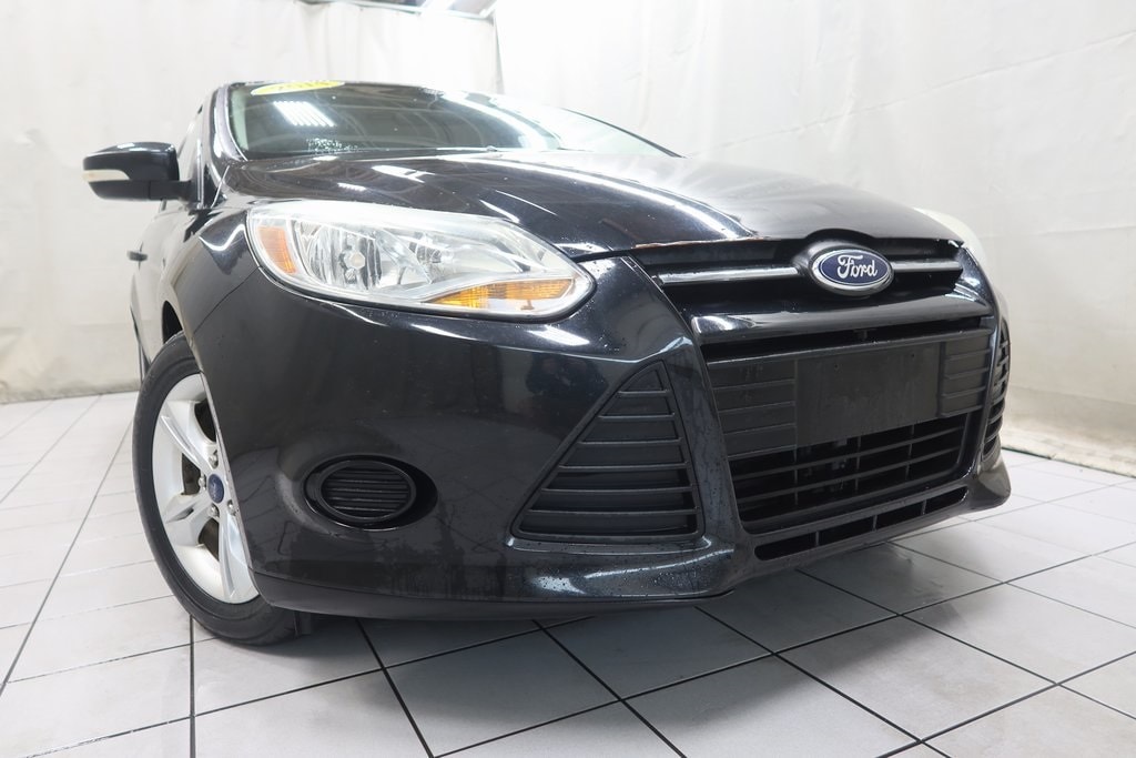 Used 2014 Ford Focus SE with VIN 1FADP3F21EL324707 for sale in Fargo, ND