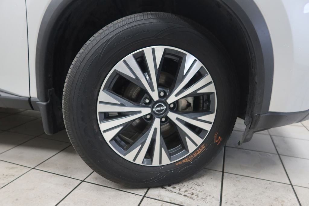 2022 Nissan Rogue SV - Photo 7