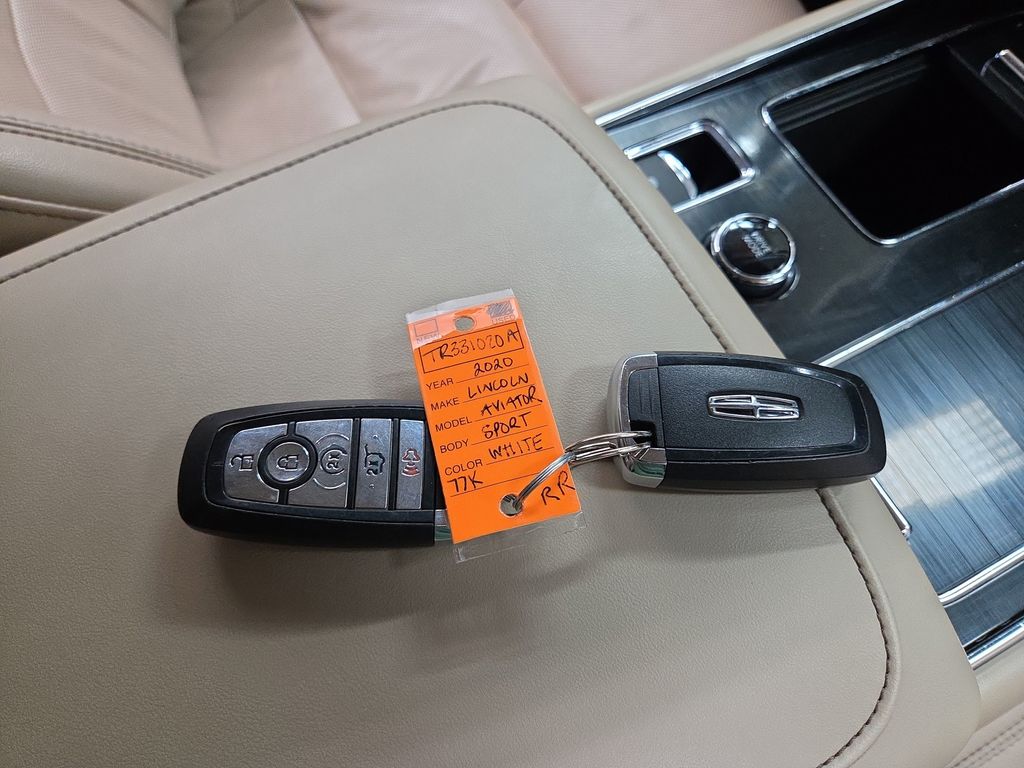 2020 Lincoln Aviator Reserve - Photo 14