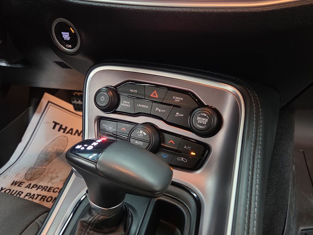 2022 Dodge Challenger R/T - Photo 11
