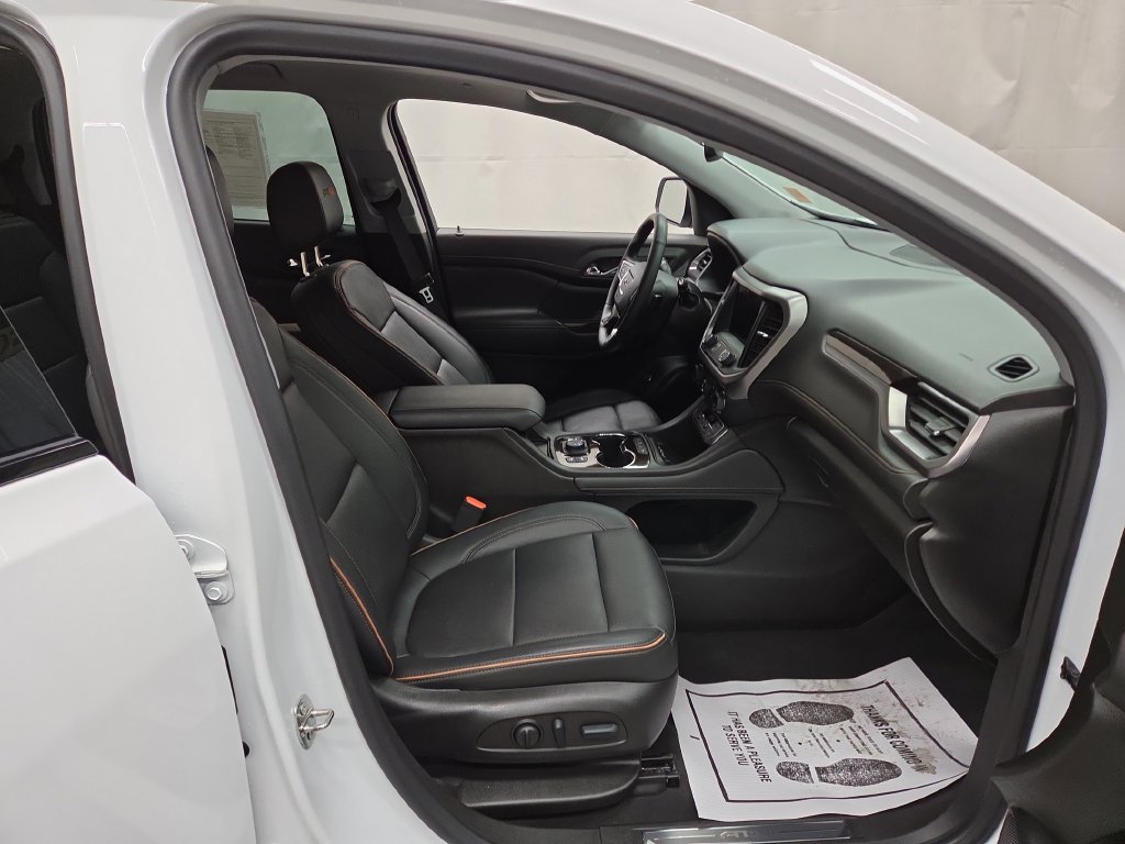 2023 GMC Acadia AT4 - Photo 12
