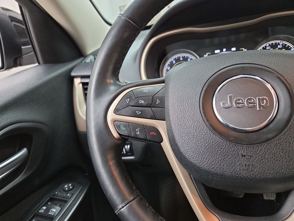 2015 Jeep Cherokee Latitude - Photo 18