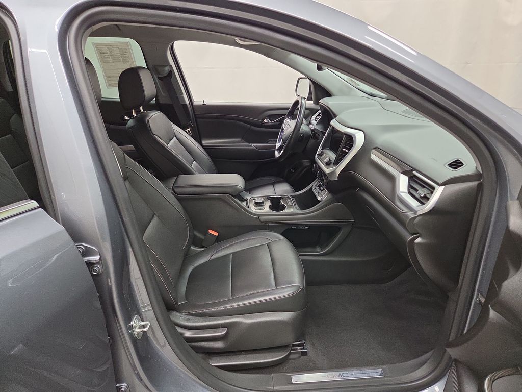 2020 GMC Acadia SLT - Photo 11