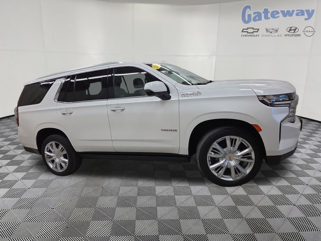 2021 Chevrolet Tahoe 4WD High Country's photo