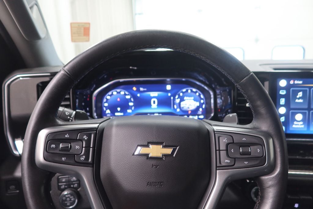 2022 Chevrolet Silverado 1500 LTZ - Photo 18